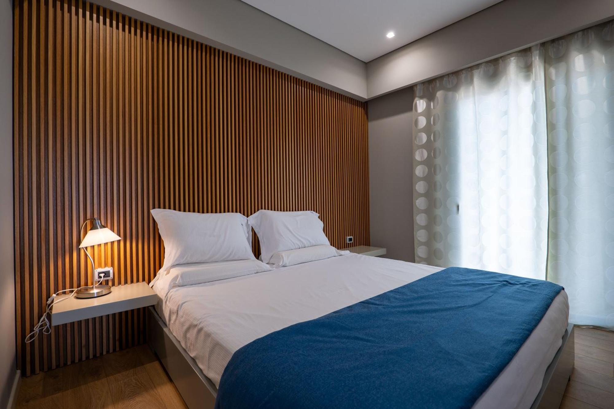 Hotel Blue Sky Sarandë エクステリア 写真